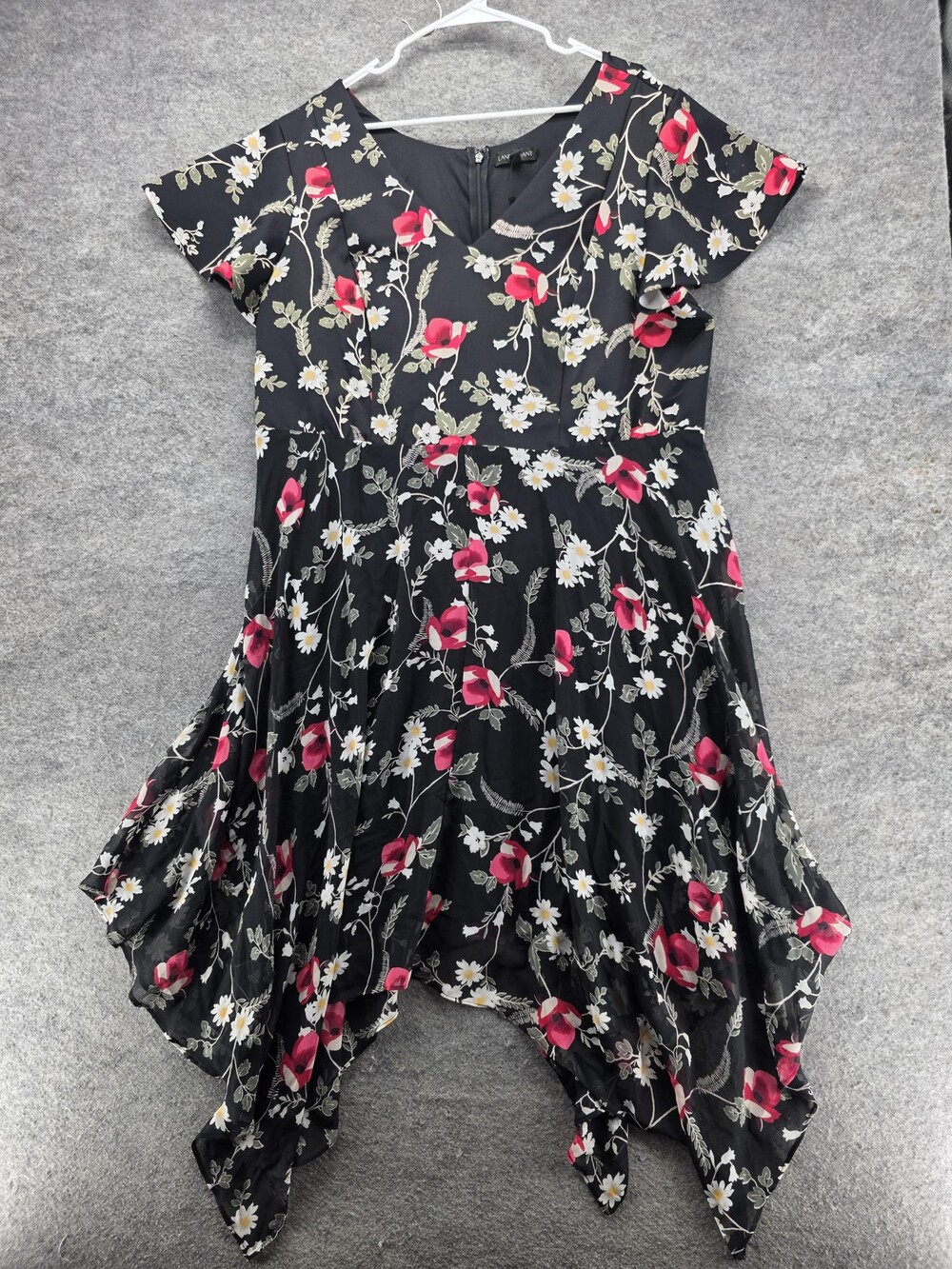 Lane Bryant Dress Womens 22/24 Black Floral Handkerchief Hem Plus Size